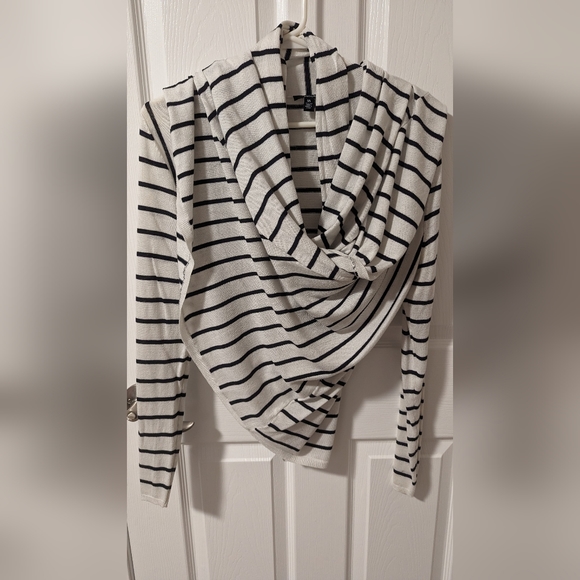 Jacob | Lightweight Long 3-in-1 Cardigan - Picture 7 of 7